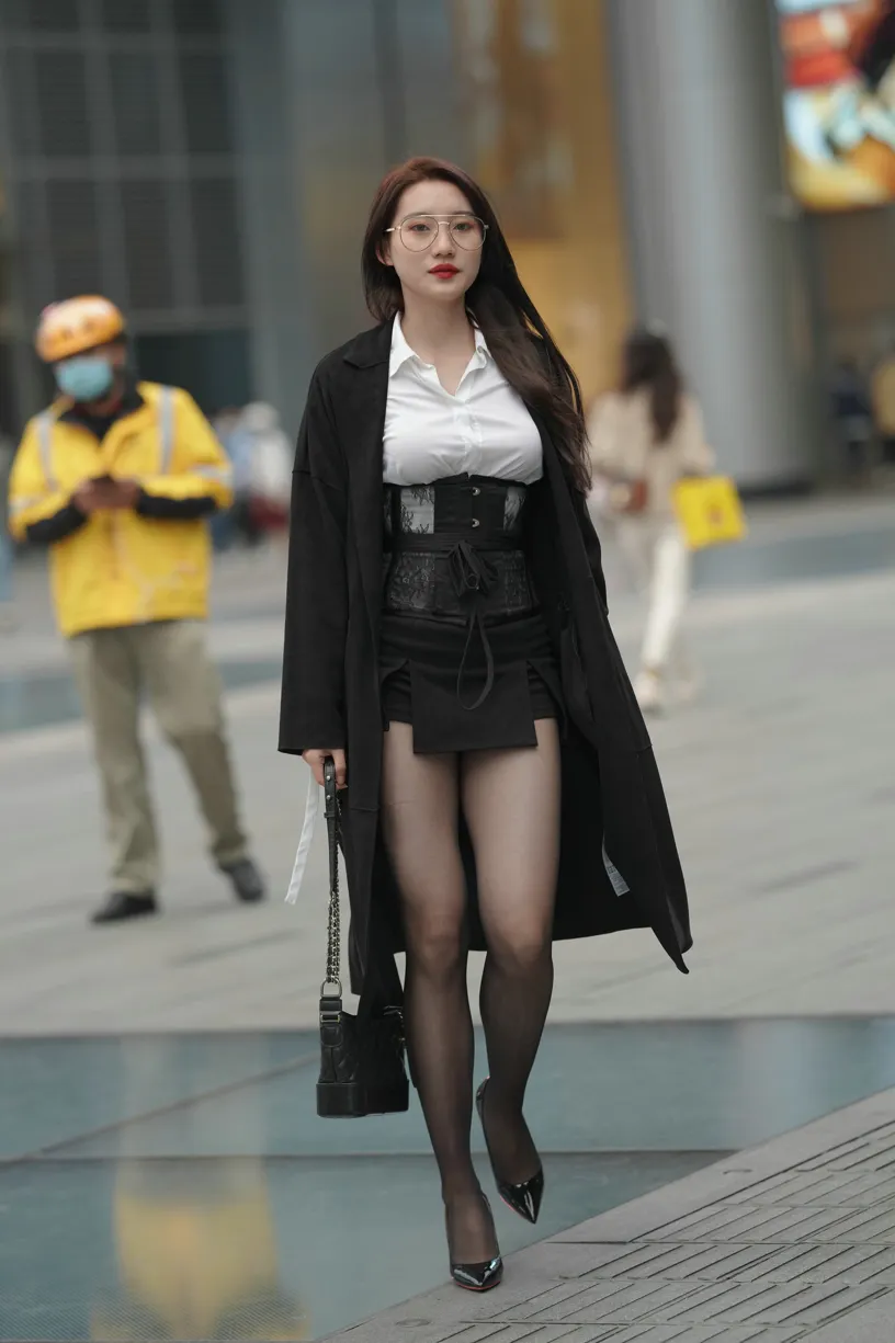 [Mzsock] NO.160 Long legs in black stockings street photography#[105P]-11